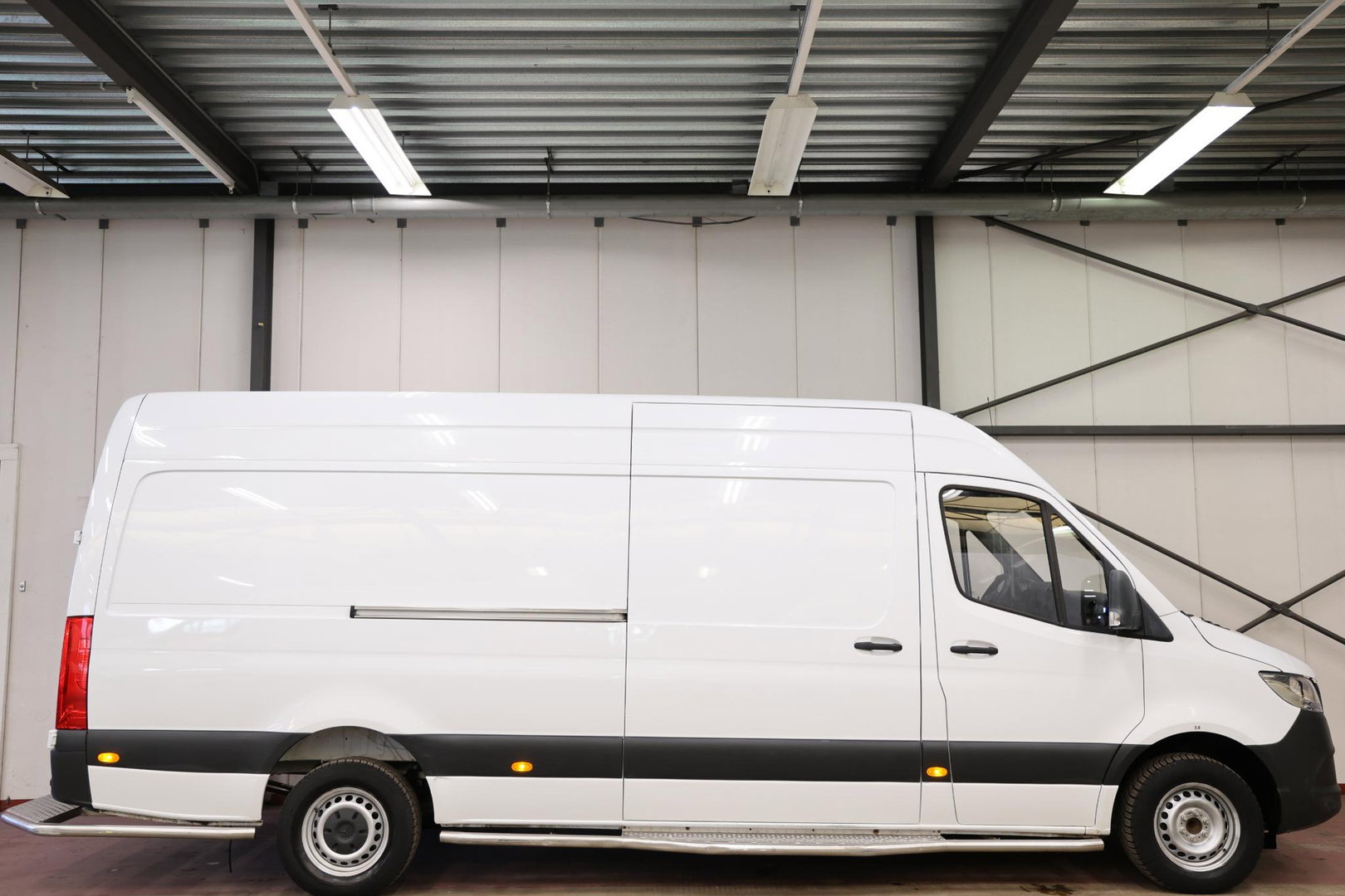 Mercedes-Benz Sprinter 2.2 CDI L3H2 AUTOMAAT POST NL SCHAPPEN EURO 6