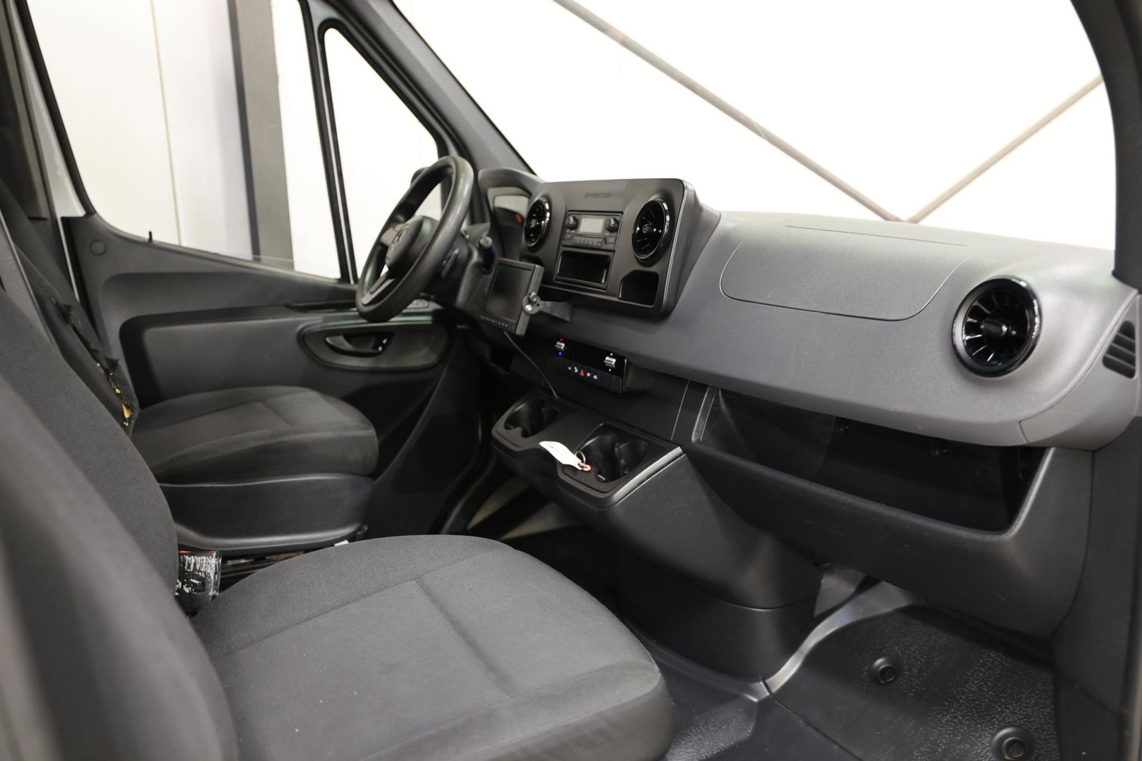 Mercedes-Benz Sprinter 2.2 CDI L3H2 AUTOMAAT POST NL SCHAPPEN EURO 6
