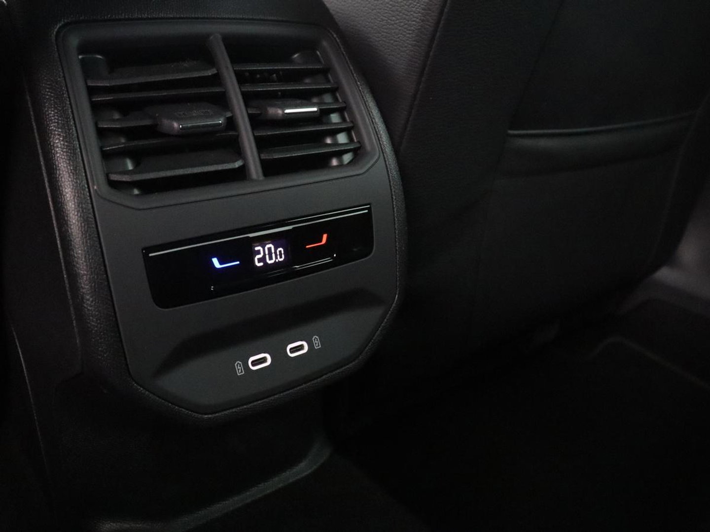 SEAT Leon 1.5 eTSI FR Business Intense