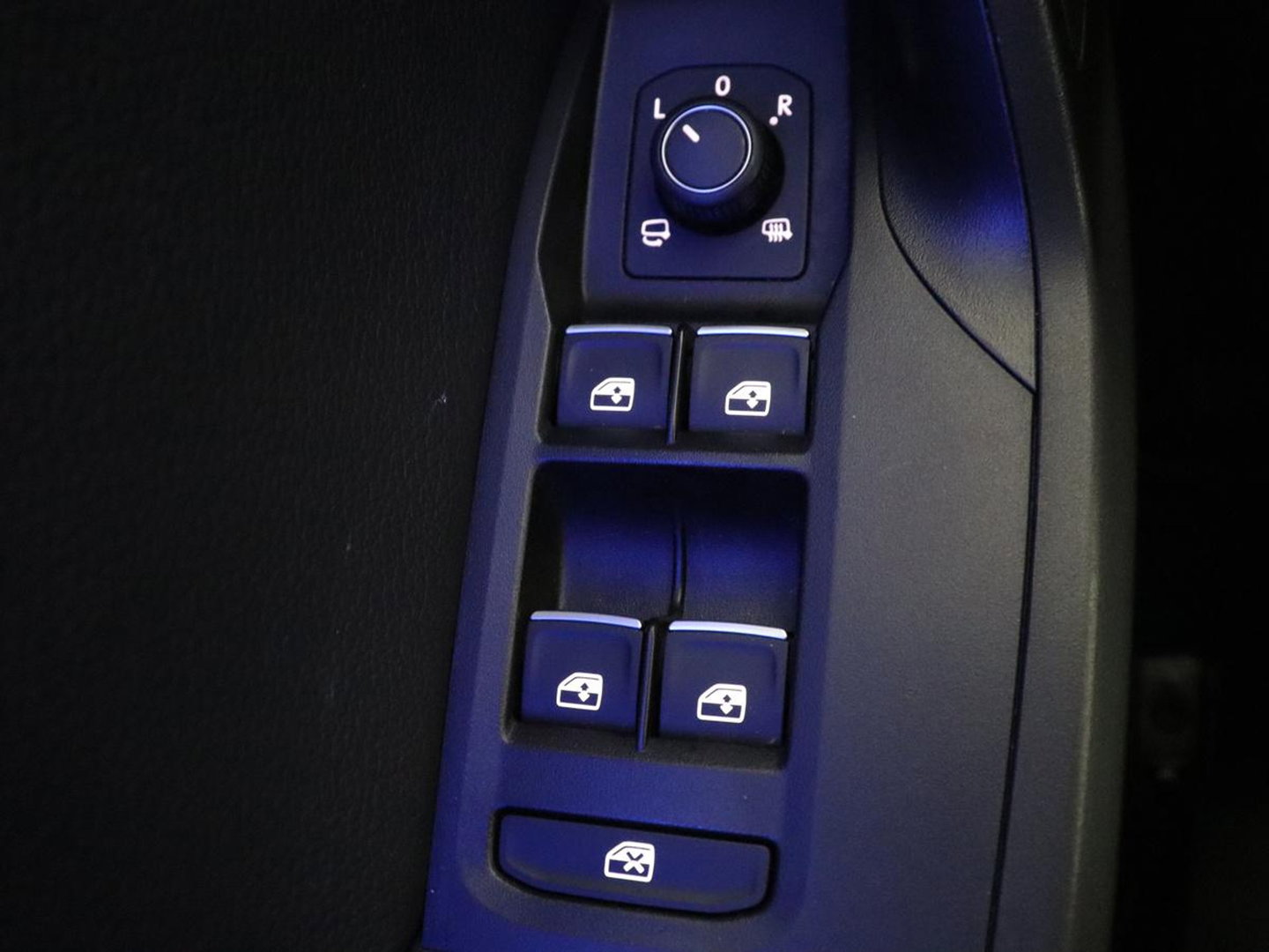 SEAT Leon 1.5 eTSI FR Business Intense