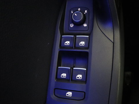 SEAT Leon 1.5 eTSI FR Business Intense