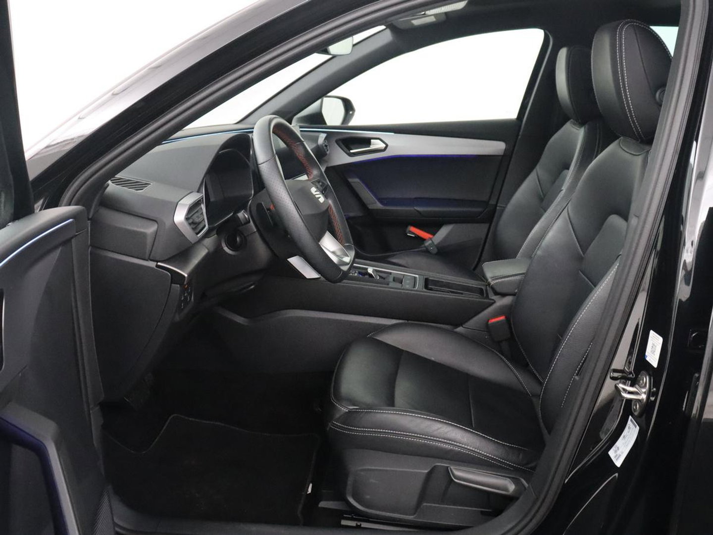SEAT Leon 1.5 eTSI FR Business Intense