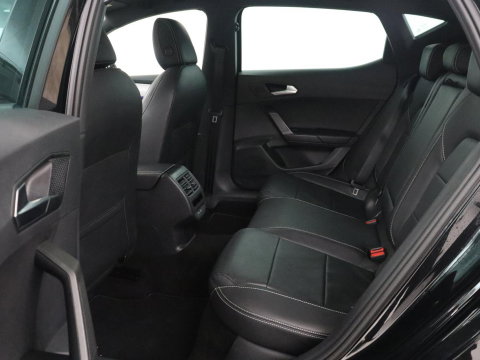 SEAT Leon 1.5 eTSI FR Business Intense