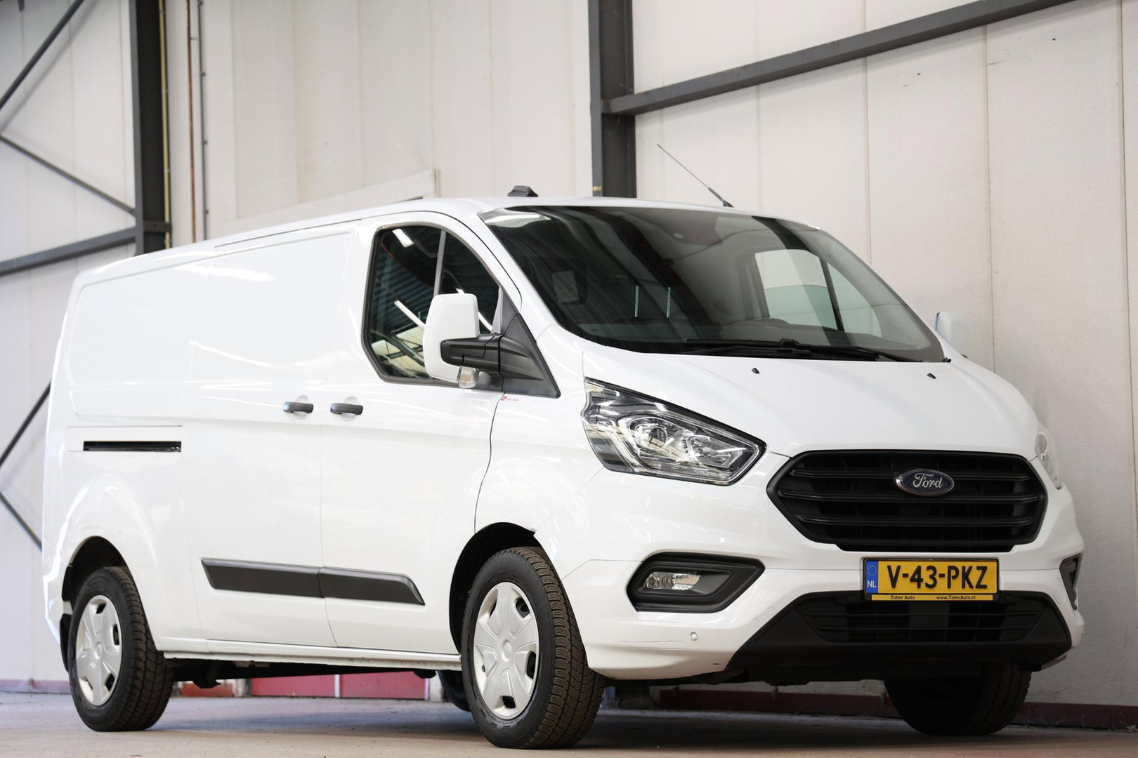 Ford Transit Custom 2.0 TDCI L2H1 AUTOMAAT