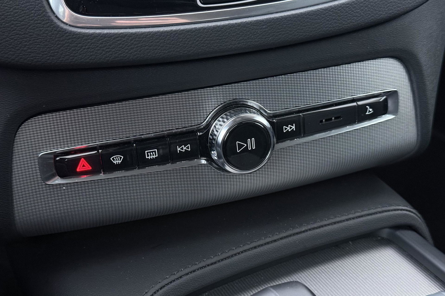Volvo XC90 T8 Plus Bright | Harman/Kardon | Pilot Assist | BLIS | Stoel+Stuurverwarming | Standkachel | Keyless | Camera | Getint glas