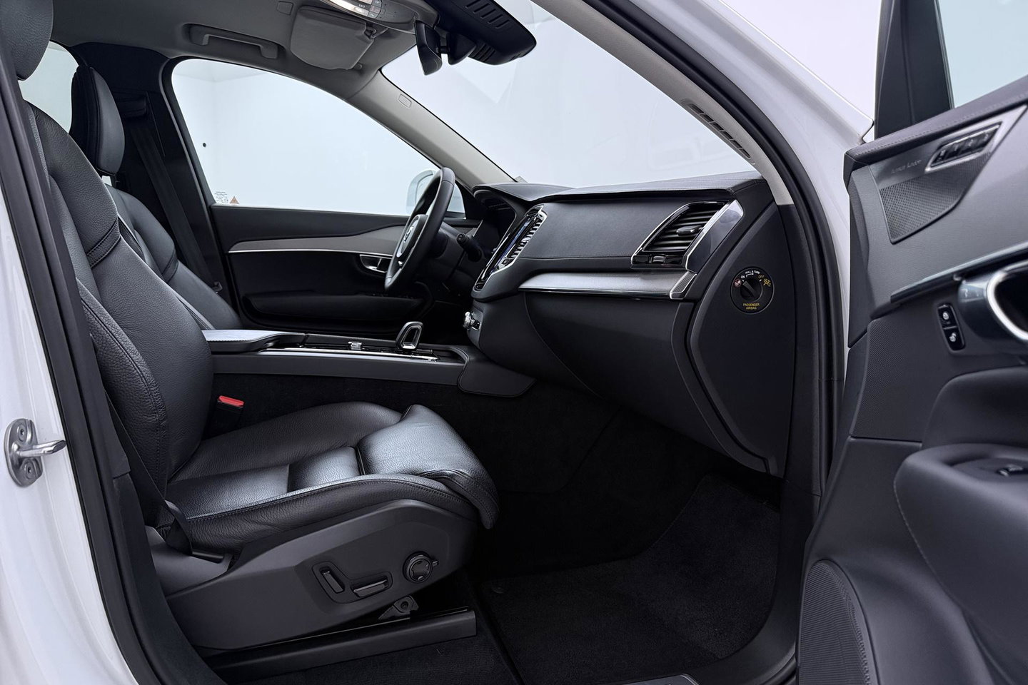 Volvo XC90 T8 Plus Bright | Harman/Kardon | Pilot Assist | BLIS | Stoel+Stuurverwarming | Standkachel | Keyless | Camera | Getint glas