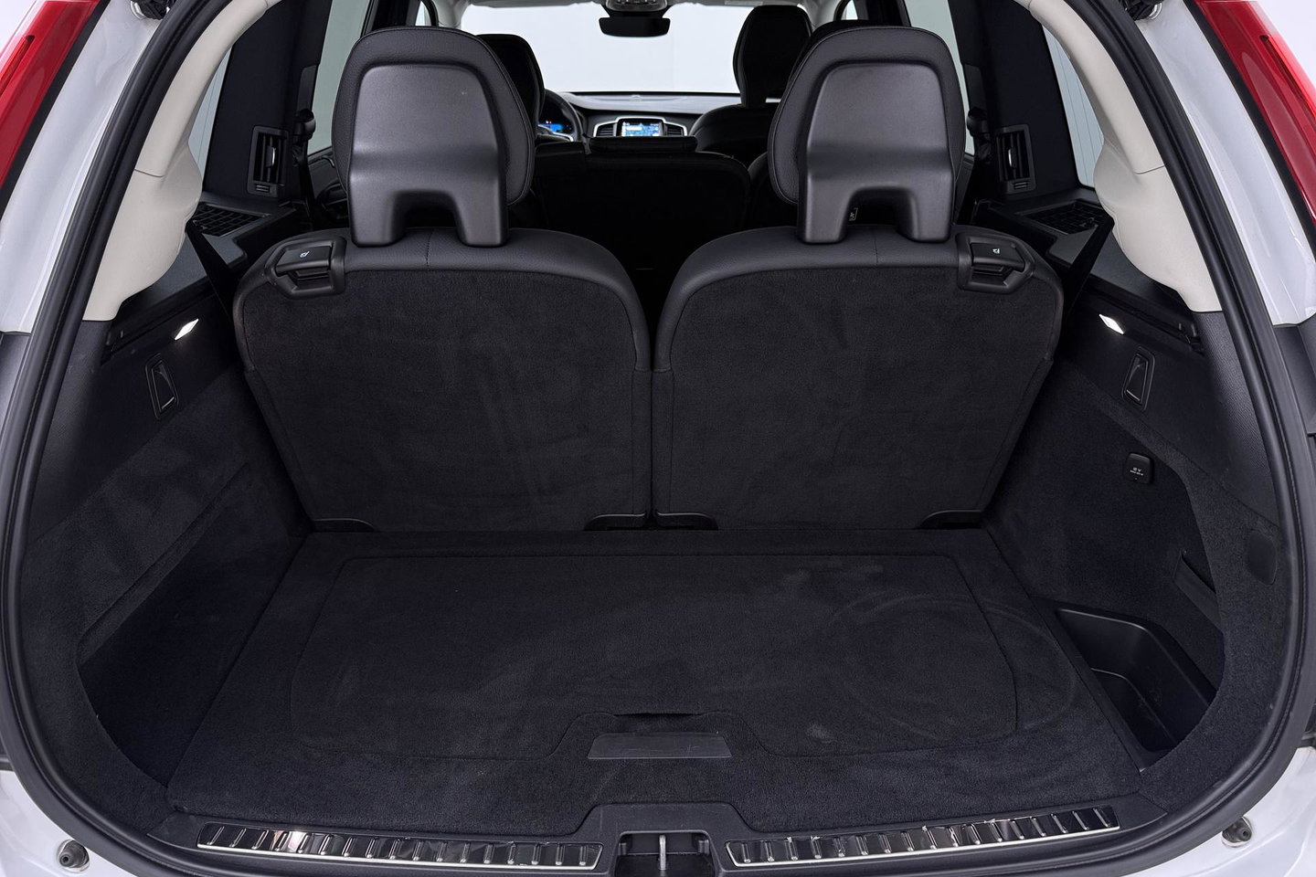 Volvo XC90 T8 Plus Bright | Harman/Kardon | Pilot Assist | BLIS | Stoel+Stuurverwarming | Standkachel | Keyless | Camera | Getint glas