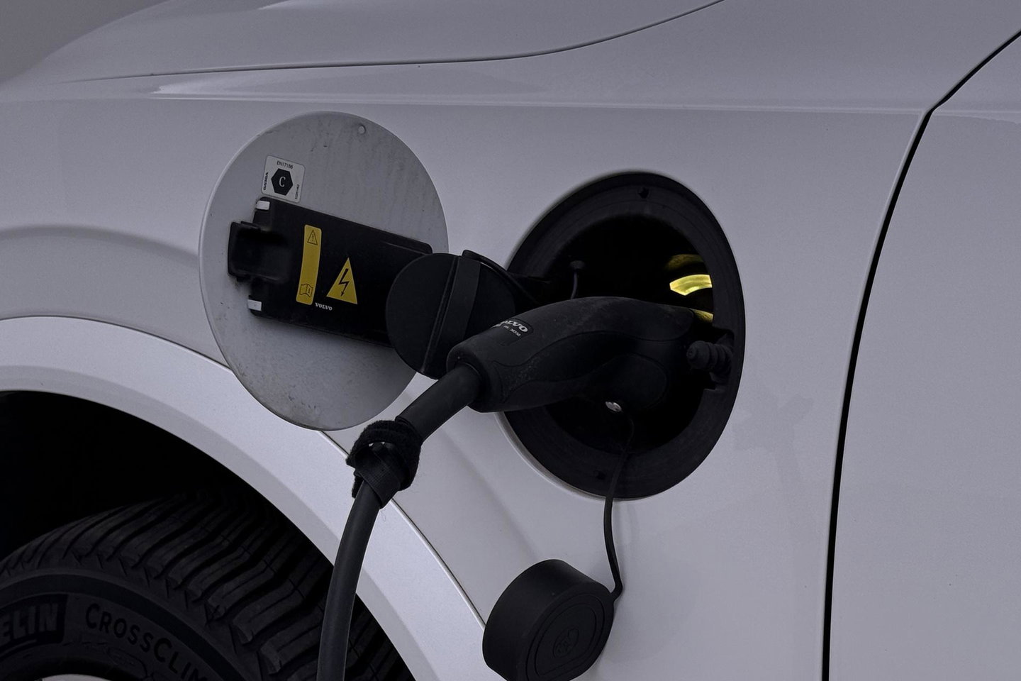Volvo XC90 T8 Plus Bright | Harman/Kardon | Pilot Assist | BLIS | Stoel+Stuurverwarming | Standkachel | Keyless | Camera | Getint glas