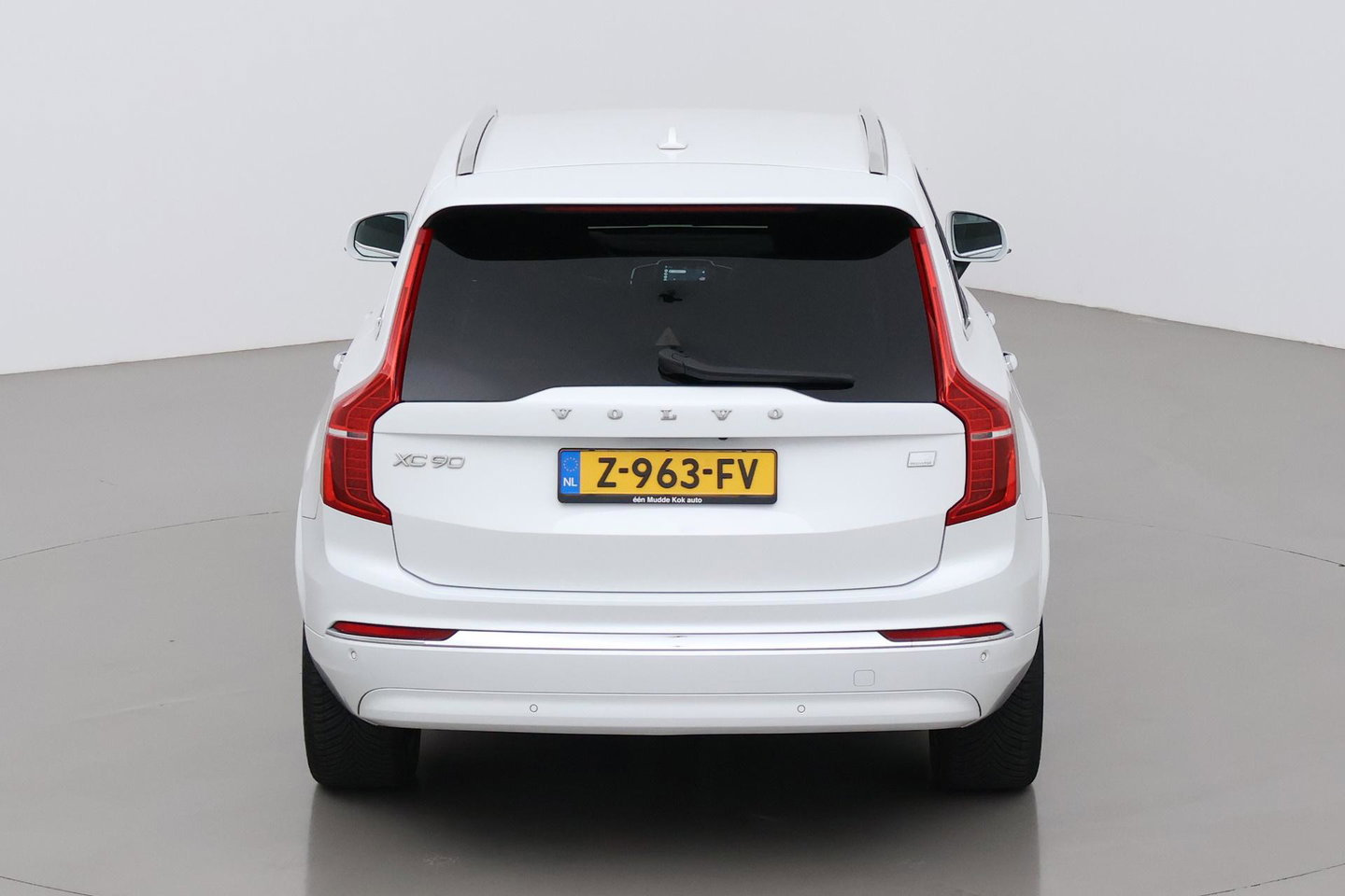 Volvo XC90 T8 Plus Bright | Harman/Kardon | Pilot Assist | BLIS | Stoel+Stuurverwarming | Standkachel | Keyless | Camera | Getint glas