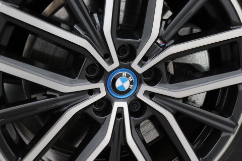 BMW X1 xDrive25e | M Sport | Adaptief M-onderstel | Camera | Adaptieve LED | Cruise Control | Stoelverwarming
