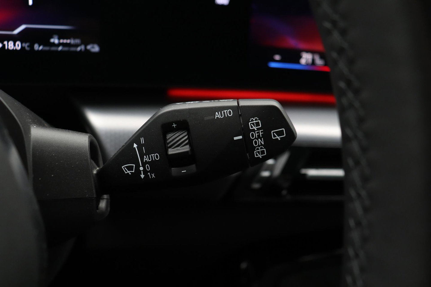 BMW X1 xDrive25e | M Sport | Adaptief M-onderstel | Camera | Adaptieve LED | Cruise Control | Stoelverwarming