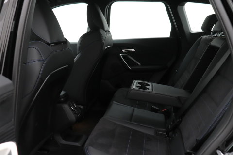 BMW X1 xDrive25e | M Sport | Adaptief M-onderstel | Camera | Adaptieve LED | Cruise Control | Stoelverwarming