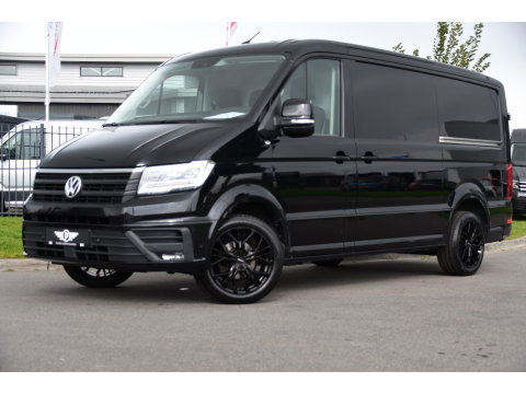 Volkswagen Crafter 2.0 TDI L3H2 Black Edition Adaptieve Cruise, Camera, Carplay, LED, 2 x Schuifdeur, 177pk, Automaat, Geveerde stoel, Massage Stoel, Trekhaak, Uniek!