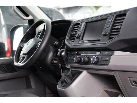 Volkswagen Crafter 2.0 TDI L3H2 Black Edition Adaptieve Cruise, Camera, Carplay, LED, 2 x Schuifdeur, 177pk, Automaat, Geveerde stoel, Massage Stoel, Trekhaak, Uniek!