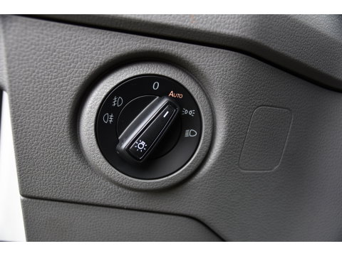 Volkswagen Crafter 2.0 TDI L3H2 Black Edition Adaptieve Cruise, Camera, Carplay, LED, 2 x Schuifdeur, 177pk, Automaat, Geveerde stoel, Massage Stoel, Trekhaak, Uniek!