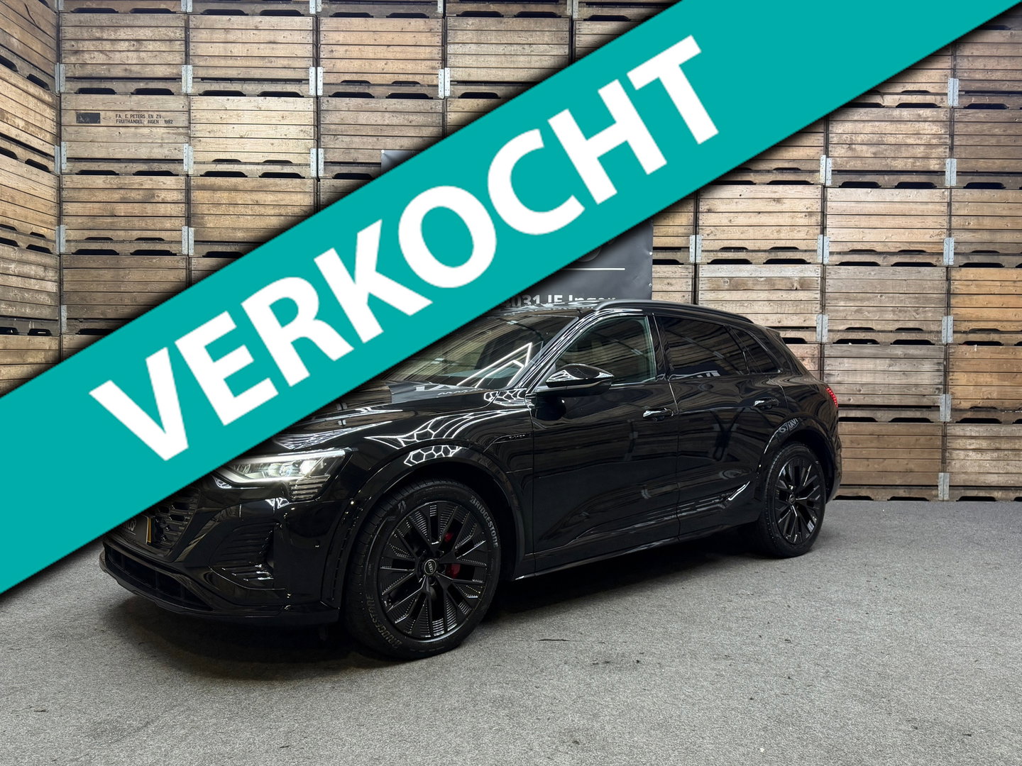 Audi Q8 e-tron SQ8 50 quattro S Edition 95 kWh,21"LM, Pano, Adaptive Cruise, 360, Trekhaak, Luchtvering, Leder