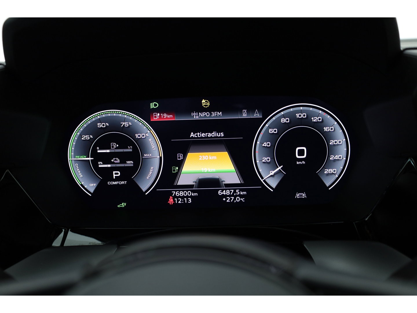 Audi A3 Sportback 40 TFSI e S-Line Ext. | Rijklaar! | SOH 100% |  NAV + CarPlay | 19'' | Camera + PDC | Keyless | Cruise |