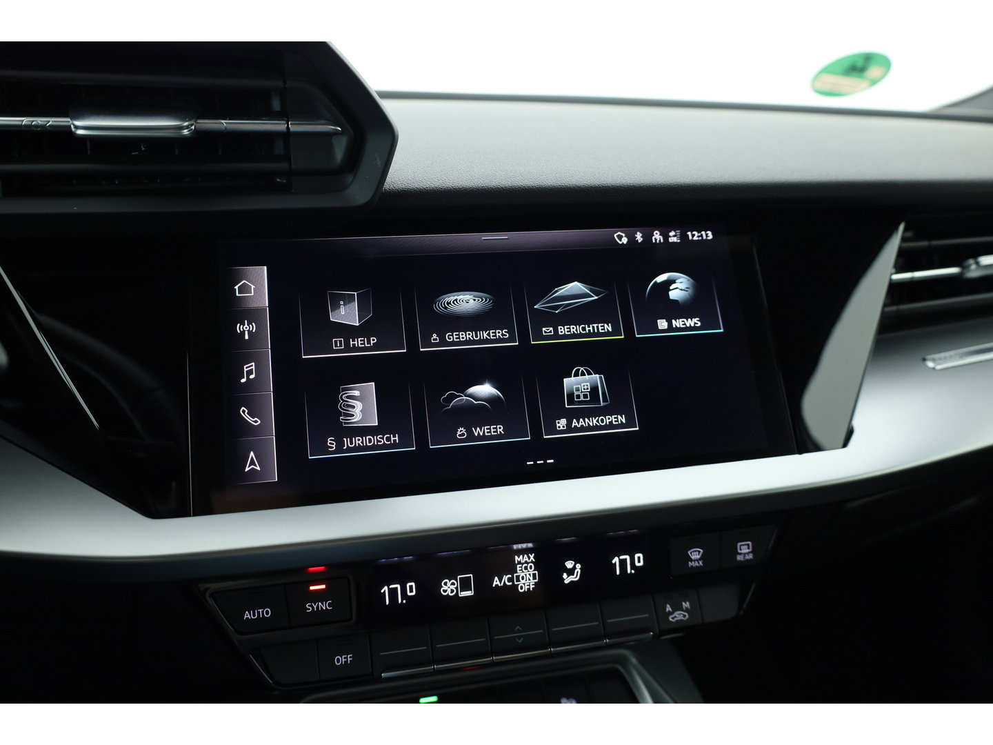 Audi A3 Sportback 40 TFSI e S-Line Ext. | Rijklaar! | SOH 100% |  NAV + CarPlay | 19'' | Camera + PDC | Keyless | Cruise |
