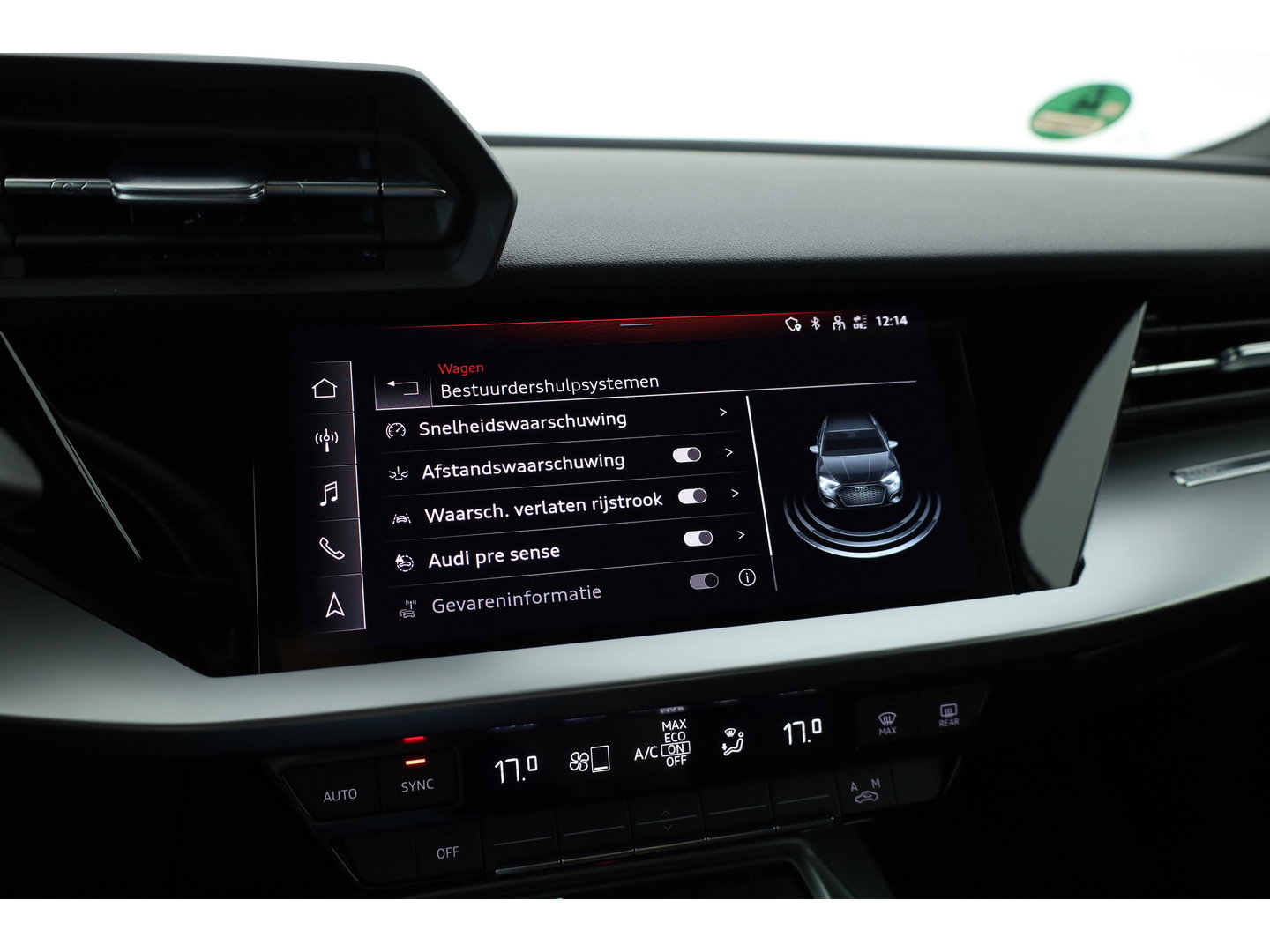 Audi A3 Sportback 40 TFSI e S-Line Ext. | Rijklaar! | SOH 100% |  NAV + CarPlay | 19'' | Camera + PDC | Keyless | Cruise |