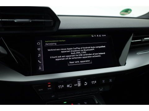 Audi A3 Sportback 40 TFSI e S-Line Ext. | Rijklaar! | SOH 100% |  NAV + CarPlay | 19'' | Camera + PDC | Keyless | Cruise |