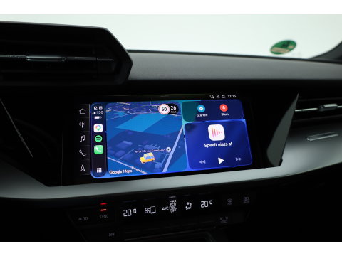Audi A3 Sportback 40 TFSI e S-Line Ext. | Rijklaar! | SOH 100% |  NAV + CarPlay | 19'' | Camera + PDC | Keyless | Cruise |