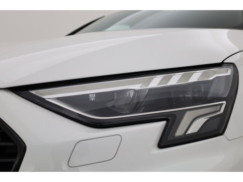 Audi A3 Sportback 40 TFSI e S-Line Ext. | Rijklaar! | SOH 100% |  NAV + CarPlay | 19'' | Camera + PDC | Keyless | Cruise |