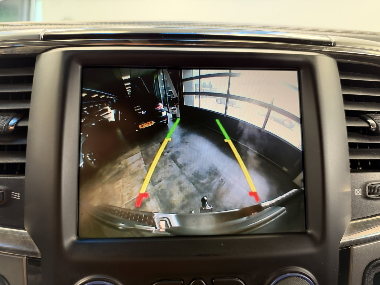 Dodge Ram 1500 5.7 V8 4x4 Crew Cab Sport Sidesteps Alpine Soundsystem