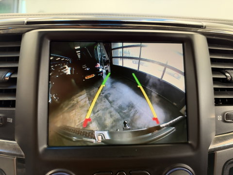 Dodge Ram 1500 5.7 V8 4x4 Crew Cab Sport Sidesteps Alpine Soundsystem