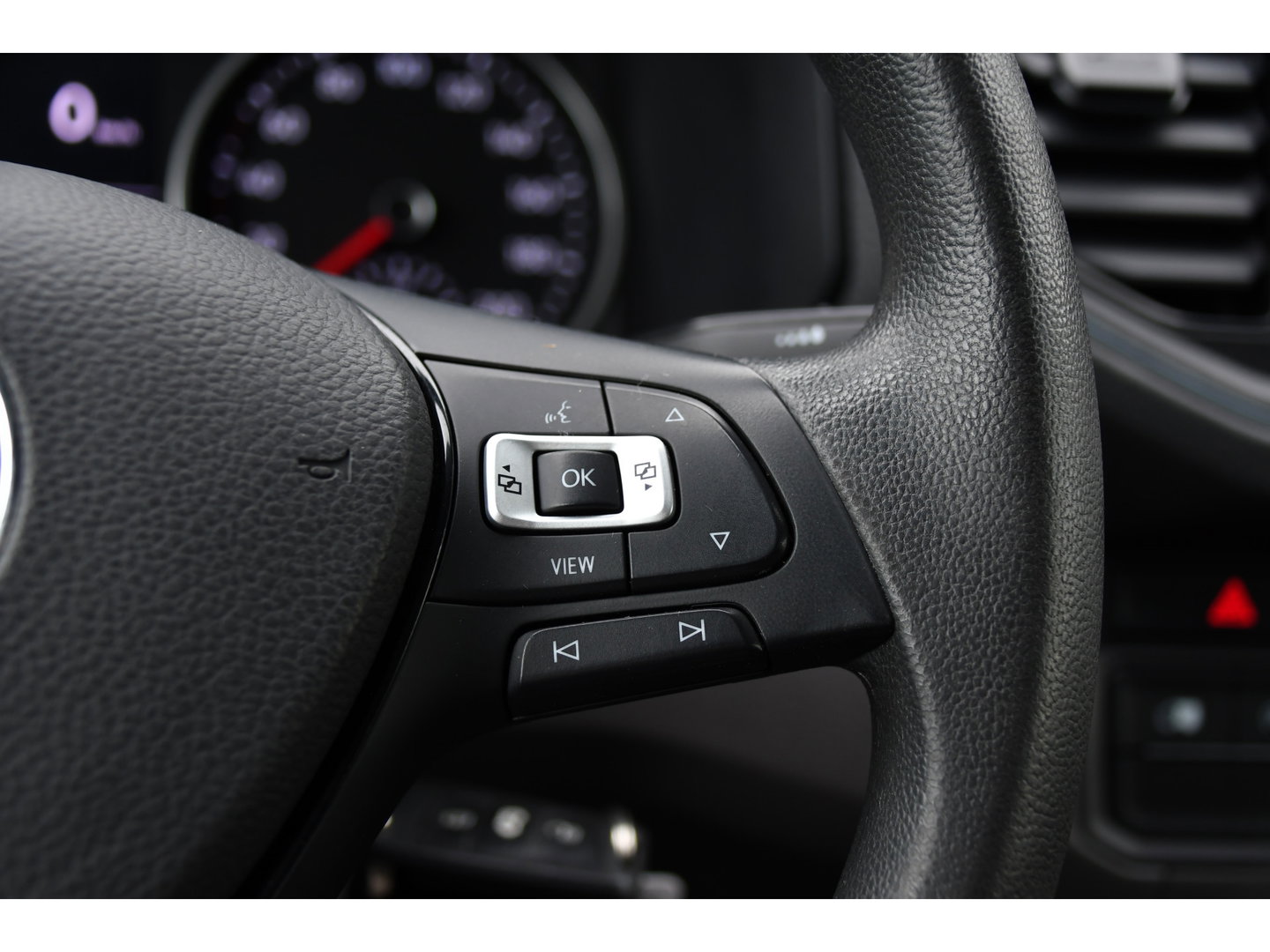 Volkswagen Crafter 35 2.0 TDI L3H3 Highline Cruise, Carplay, LED, Automaat, 177pk, Sensoren, Multimedia, Geveerde stoel, Uniek!