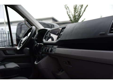 Volkswagen Crafter 35 2.0 TDI L3H3 Highline Cruise, Carplay, LED, Automaat, 177pk, Sensoren, Multimedia, Geveerde stoel, Uniek!