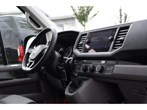 Volkswagen Crafter 35 2.0 TDI L3H3 Highline Cruise, Carplay, LED, Automaat, 177pk, Sensoren, Multimedia, Geveerde stoel, Uniek!