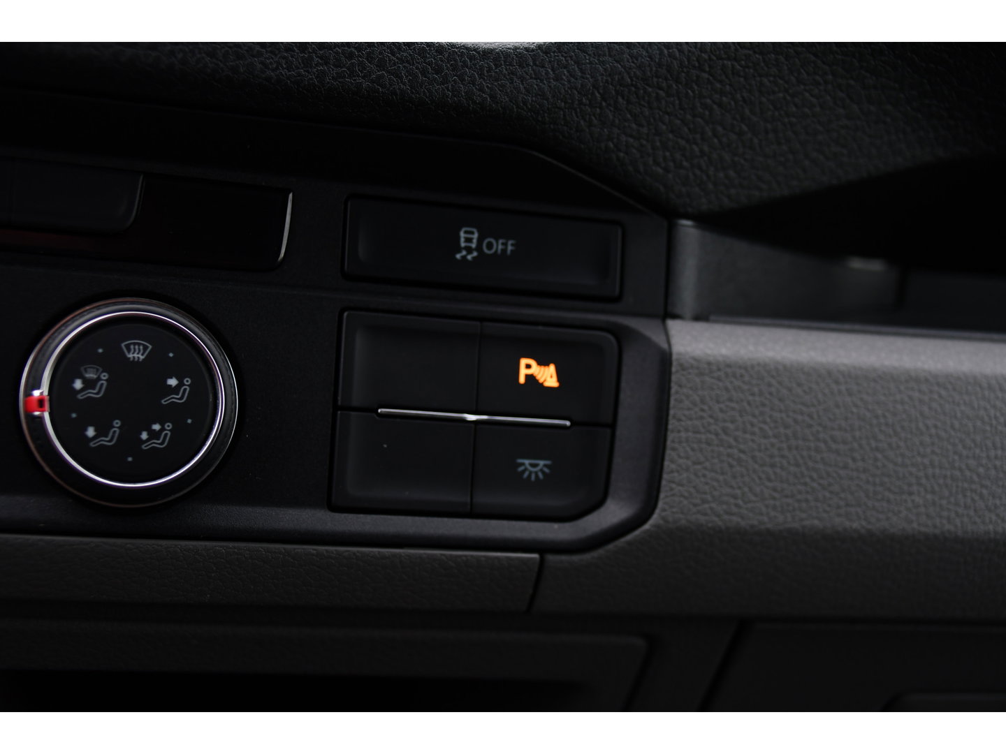 Volkswagen Crafter 35 2.0 TDI L3H3 Highline Cruise, Carplay, LED, Automaat, 177pk, Sensoren, Multimedia, Geveerde stoel, Uniek!