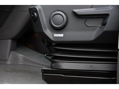Volkswagen Crafter 35 2.0 TDI L3H3 Highline Cruise, Carplay, LED, Automaat, 177pk, Sensoren, Multimedia, Geveerde stoel, Uniek!