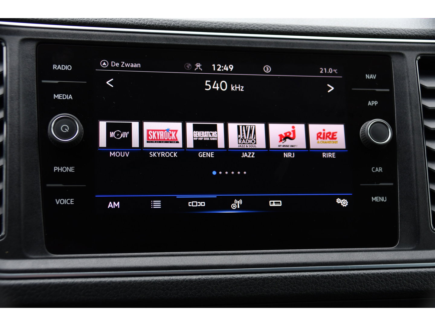 Volkswagen Crafter 35 2.0 TDI L3H3 Highline Cruise, Carplay, LED, Automaat, 177pk, Sensoren, Multimedia, Geveerde stoel, Uniek!