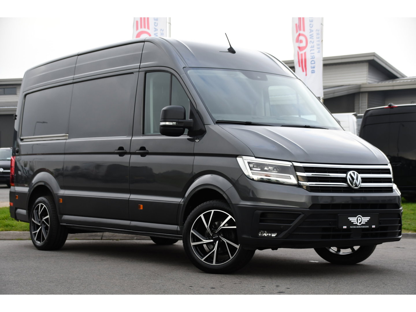 Volkswagen Crafter 35 2.0 TDI L3H3 Highline Cruise, Carplay, LED, Automaat, 177pk, Sensoren, Multimedia, Geveerde stoel, Uniek!