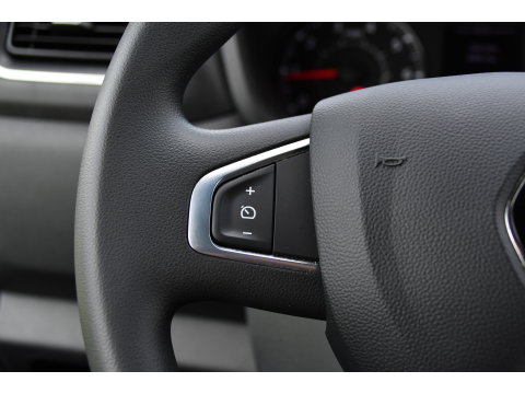 Renault Master T35 2.3 dCi 150 L3H2 PB Edition Cruise, Sensoren, 150pk, Multimedia, LED, Betimmering, Uniek!