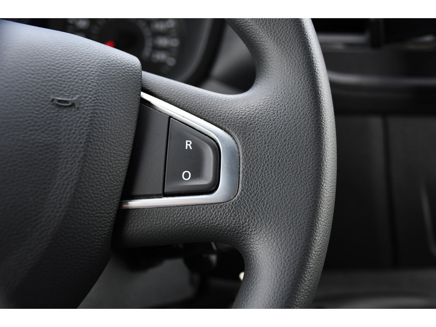 Renault Master T35 2.3 dCi 150 L3H2 PB Edition Cruise, Sensoren, 150pk, Multimedia, LED, Betimmering, Uniek!