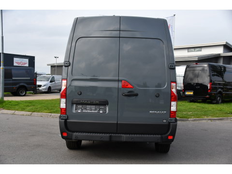 Renault Master T35 2.3 dCi 150 L3H2 PB Edition Cruise, Sensoren, 150pk, Multimedia, LED, Betimmering, Uniek!