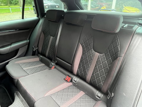 Škoda Octavia Combi 2.0 TSI 245PK RS | PANO | 19" ALTAIR VELGEN | SUNSET | FULL LED