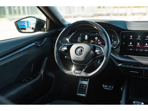 Škoda Octavia Combi 2.0 TSI 245PK RS | PANO | 19" ALTAIR VELGEN | SUNSET | FULL LED