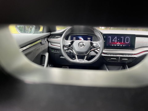 Škoda Octavia Combi 2.0 TSI 245PK RS | PANO | 19" ALTAIR VELGEN | SUNSET | FULL LED