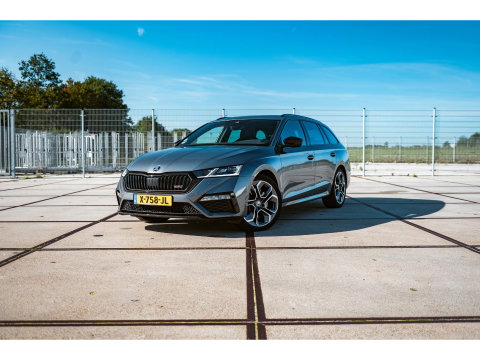 Škoda Octavia Combi 2.0 TSI 245PK RS | PANO | 19" ALTAIR VELGEN | SUNSET | FULL LED