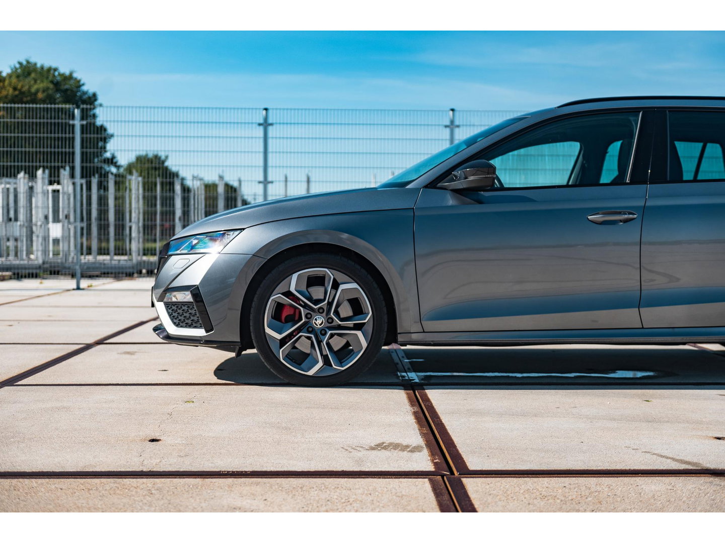 Škoda Octavia Combi 2.0 TSI 245PK RS | PANO | 19" ALTAIR VELGEN | SUNSET | FULL LED