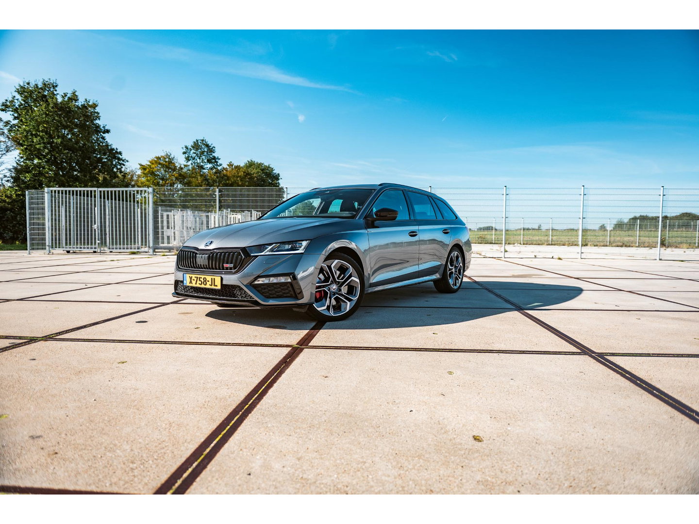 Škoda Octavia Combi 2.0 TSI 245PK RS | PANO | 19" ALTAIR VELGEN | SUNSET | FULL LED
