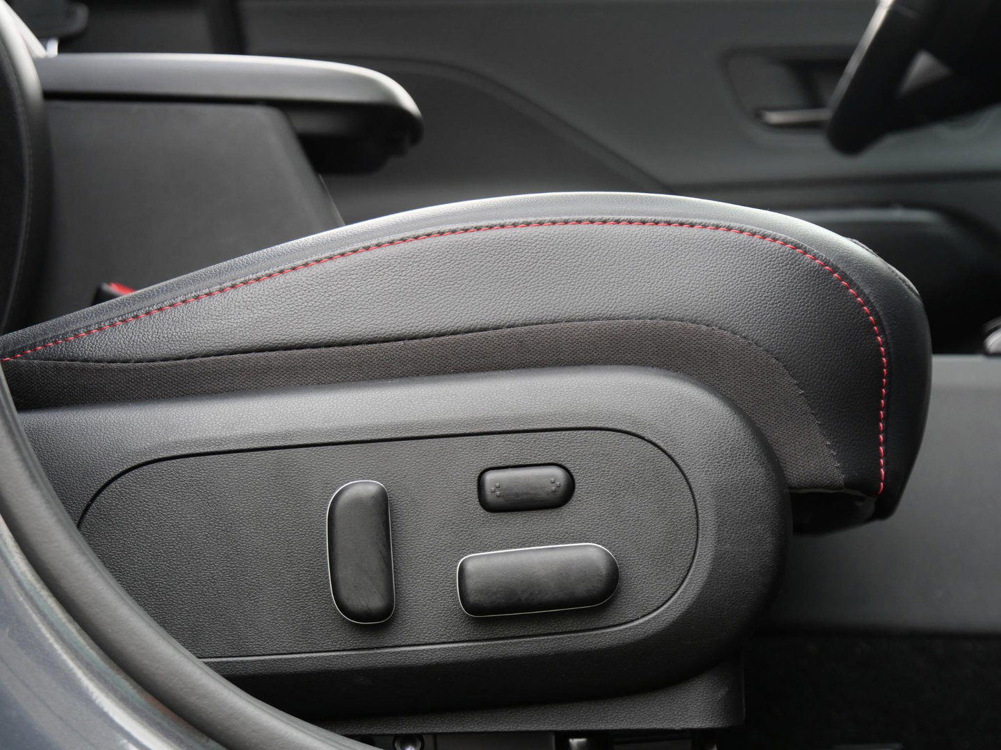 Hyundai KONA HYBRID N-LINE SKY/ PANORAMADAK/ TREKHAAK/ NL-AUTO 1STE EIGENAAR