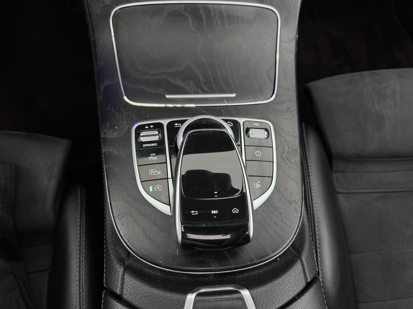 Mercedes-Benz E-Klasse Coupé 220 d Premium Plus *PANO | LEATHER-MIROFIBRE | BURMESTER | ADAPTIVE-CRUISE | BLINDSPOT | MULTIBEAM-LED | MEMORY-PACK | TOPVIEW | KEYLESS | HEATED-SPORTSEATS | WIDE-SCREEN | AMBIENTLIGHT | 19''ALU*