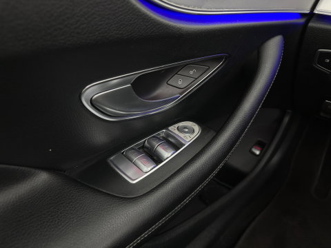 Mercedes-Benz E-Klasse Coupé 220 d Premium Plus *PANO | LEATHER-MIROFIBRE | BURMESTER | ADAPTIVE-CRUISE | BLINDSPOT | MULTIBEAM-LED | MEMORY-PACK | TOPVIEW | KEYLESS | HEATED-SPORTSEATS | WIDE-SCREEN | AMBIENTLIGHT | 19''ALU*