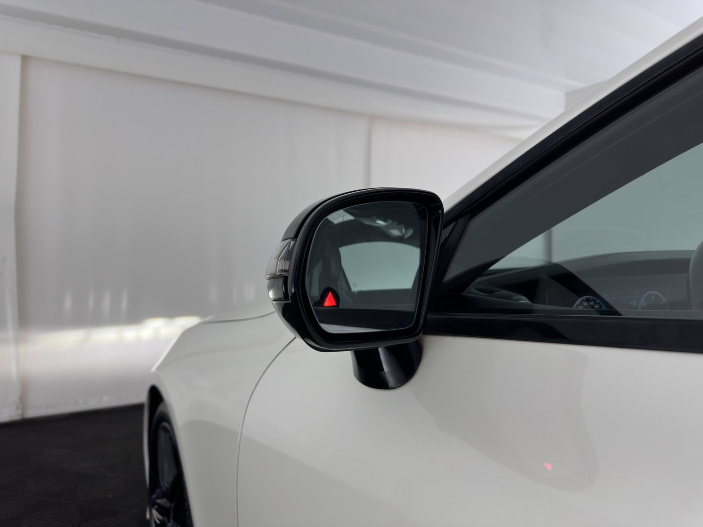 Mercedes-Benz E-Klasse Coupé 220 d Premium Plus *PANO | LEATHER-MIROFIBRE | BURMESTER | ADAPTIVE-CRUISE | BLINDSPOT | MULTIBEAM-LED | MEMORY-PACK | TOPVIEW | KEYLESS | HEATED-SPORTSEATS | WIDE-SCREEN | AMBIENTLIGHT | 19''ALU*