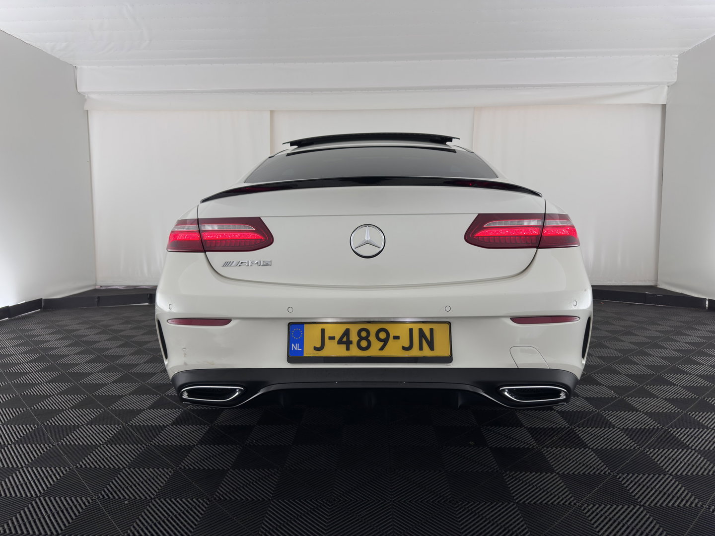 Mercedes-Benz E-Klasse Coupé 220 d Premium Plus *PANO | LEATHER-MIROFIBRE | BURMESTER | ADAPTIVE-CRUISE | BLINDSPOT | MULTIBEAM-LED | MEMORY-PACK | TOPVIEW | KEYLESS | HEATED-SPORTSEATS | WIDE-SCREEN | AMBIENTLIGHT | 19''ALU*