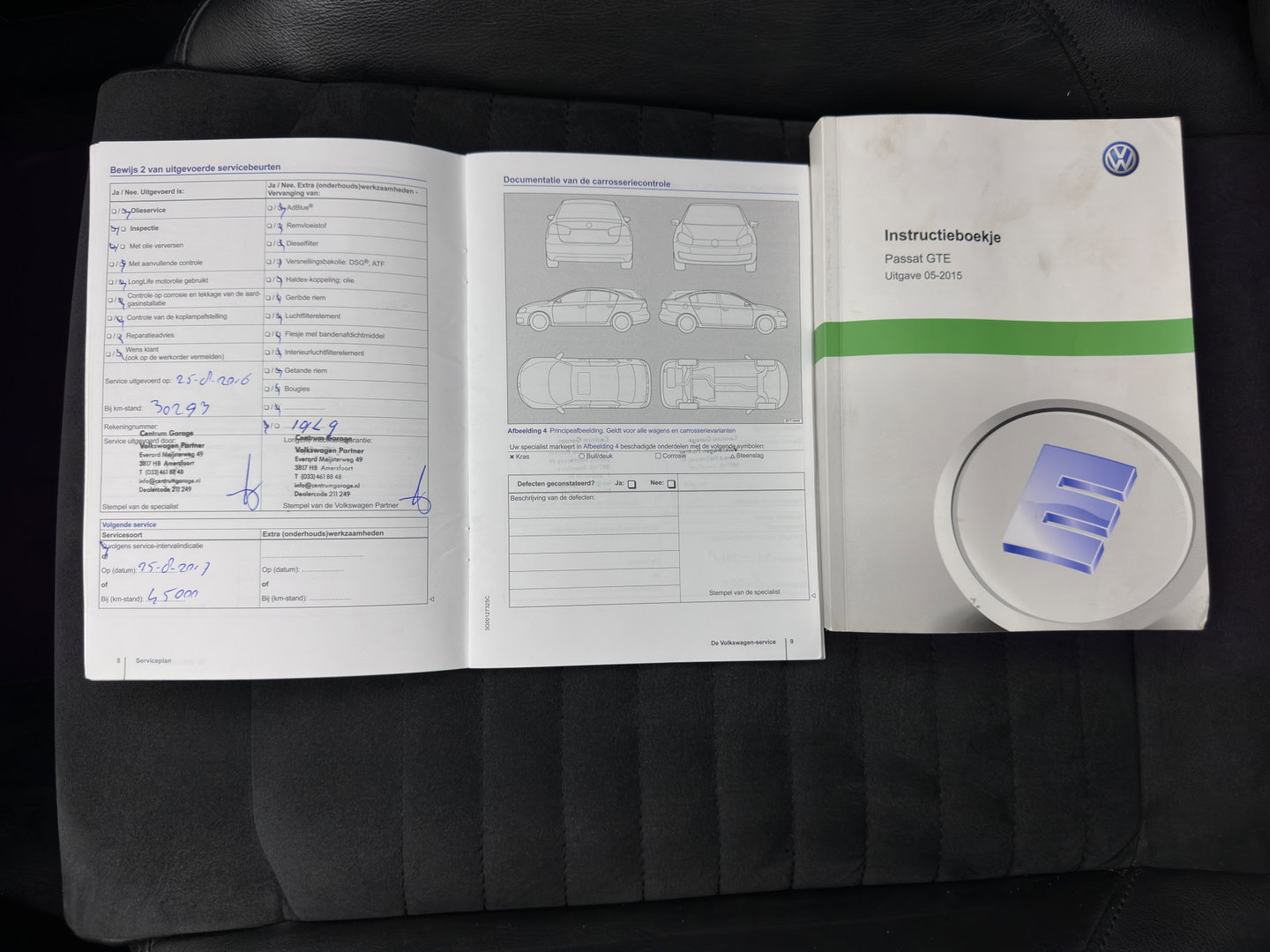 Volkswagen Passat Variant 1.4 TSI GTE Highline *PANO | LEATHER-MICROFIBRE | ADAPTIVE-CRUISE | FULL-LED | KEYLESS | CARPLAY | NAVI-FULLMAP | AMBIENT-LIGHT | PRIVACY-GLASS | SHIFT-PADDLES | 18''ALU | TOWBAR*